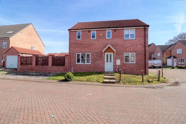 Woodside Drive, Scunthorpe 3 bed detached house for sale