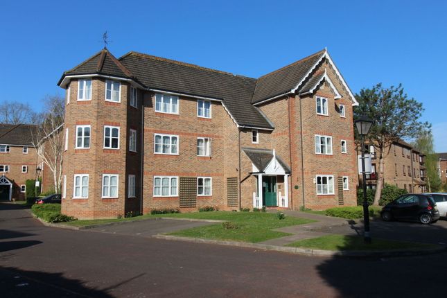The Beeches, Watford WD18 1 bed ground floor flat for sale