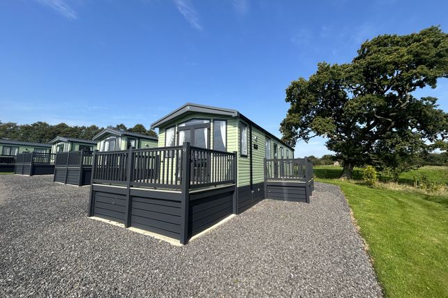 The Horns Dam, Goosnargh PR3 2 bed mobile home for sale