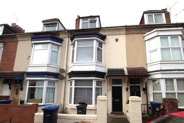 6 bedroom terraced house for sale