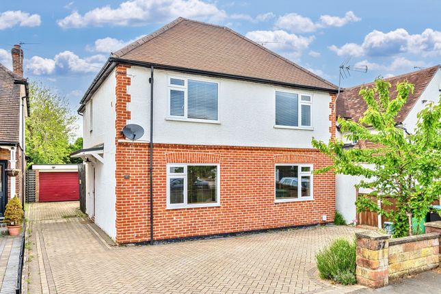 4 bed detached house
