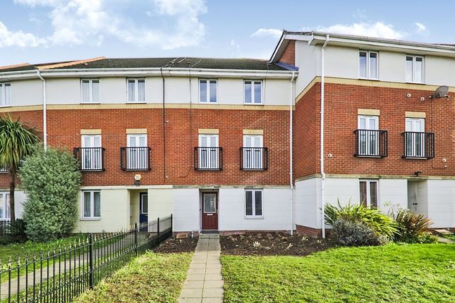 Battery Road, London SE28 4 bed terraced house for sale
