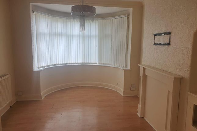 3 bed semi-detached house