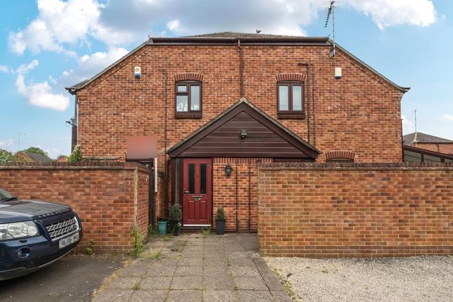 Southam,  Warwickshire,  CV47 2 bed end of terrace house for sale