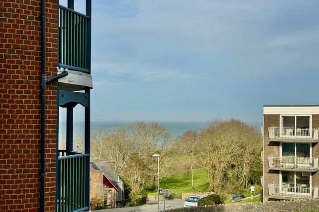 2 bed flat