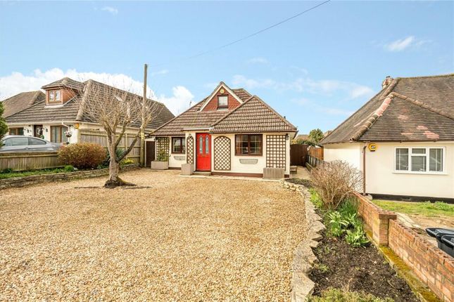 Manor Road, Aldershot GU12 3 bed detached bungalow for sale