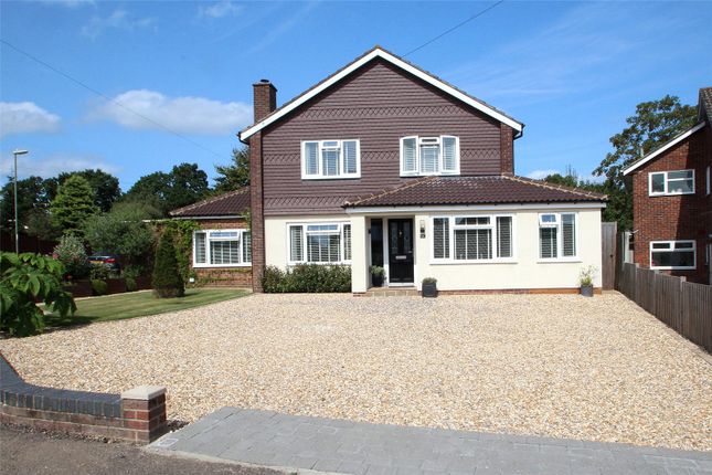 4 bed detached house