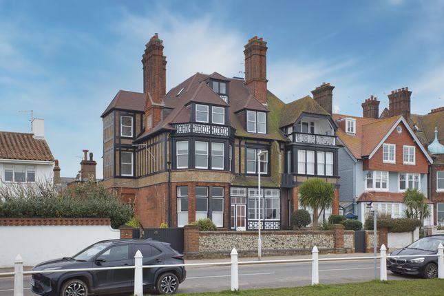 26 The Beach, Walmer, Deal, CT14 2 bed flat for sale