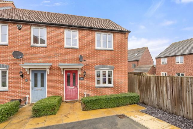 Jameston Close, Grantham NG31 3 bed end of terrace house for sale