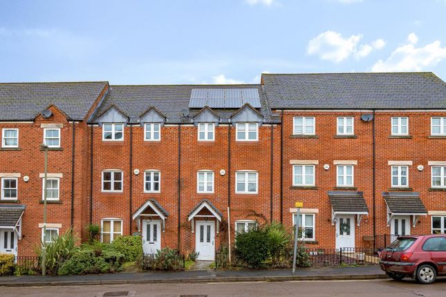 Banbury,  Oxfordshire,  OX16 4 bed townhouse for sale