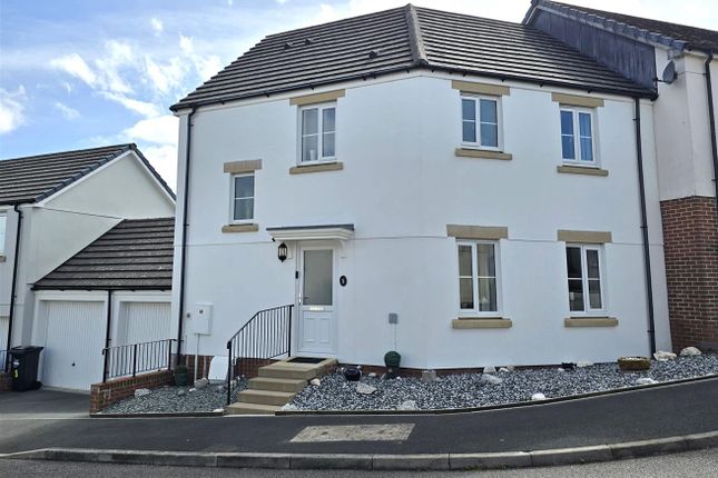 Oak Moor Drive, Launceston 3 bed end of terrace house for sale