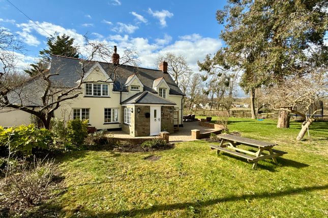 Bishton Road, Newport NP18 5 bed detached house for sale