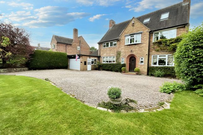 Butterton, Newcastle, ST5 6 bed detached house for sale