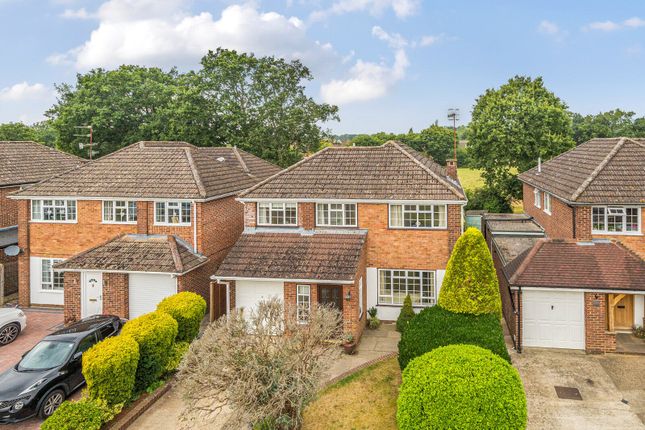 Durnsford Way, Cranleigh, GU6 4 bed detached house for sale