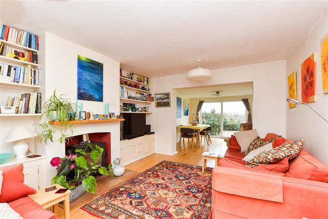 3 bed semi-detached house