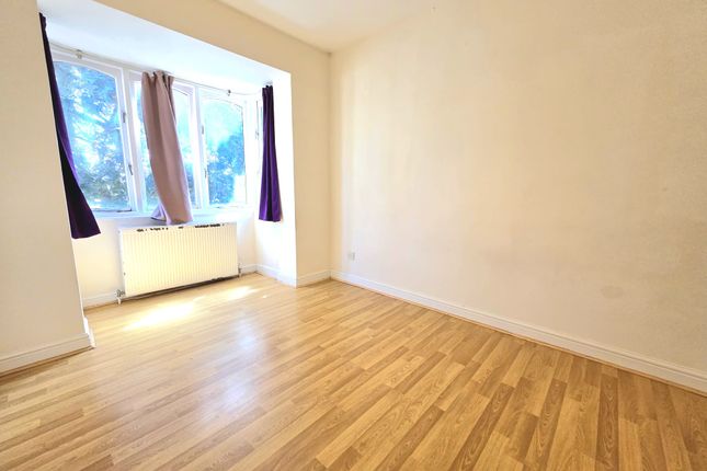 The Avenue, Harrow 2 bed end of terrace house for sale