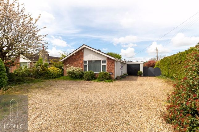 Taverham Road, Felthorpe, Norwich 3 bed detached bungalow for sale