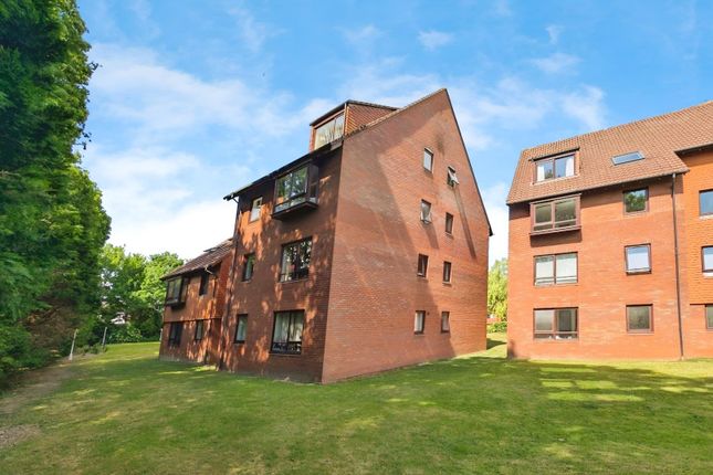 Marina Gardens, Fishponds, Bristol 1 bed flat for sale