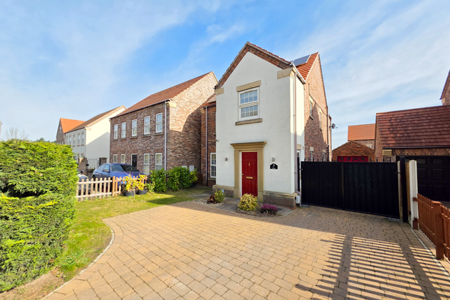 4 bed detached house