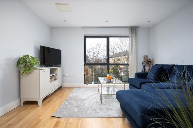 1 bed flat