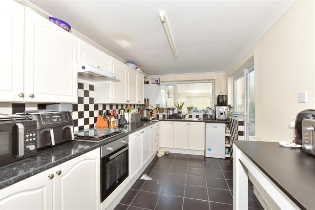 4 bed end terrace house