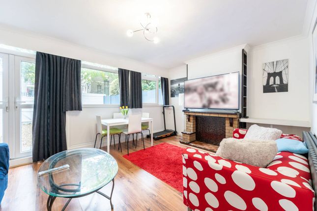 Misterton Court, Battersea Square... 3 bed maisonette for sale