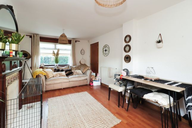 2 bed terraced house
