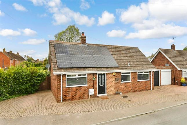 2 bed detached bungalow
