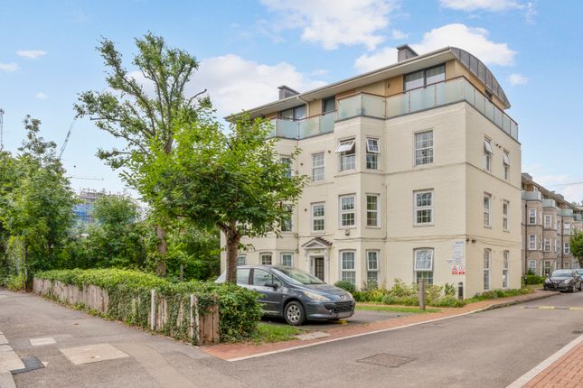 Malden Court, New Malden KT3 2 bed apartment for sale