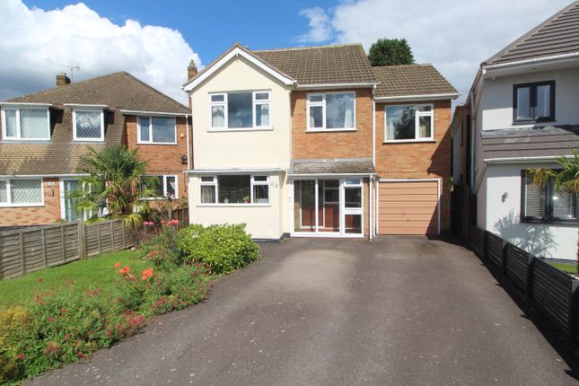 5 bed detached house