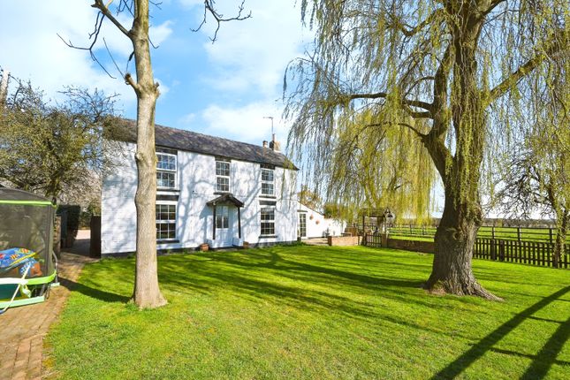 6 bedroom detached house for sale