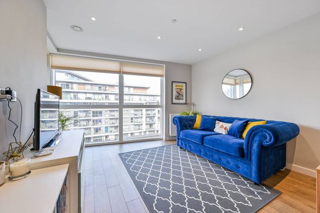 Harrison Walk, East Greenwich... 2 bed flat for sale