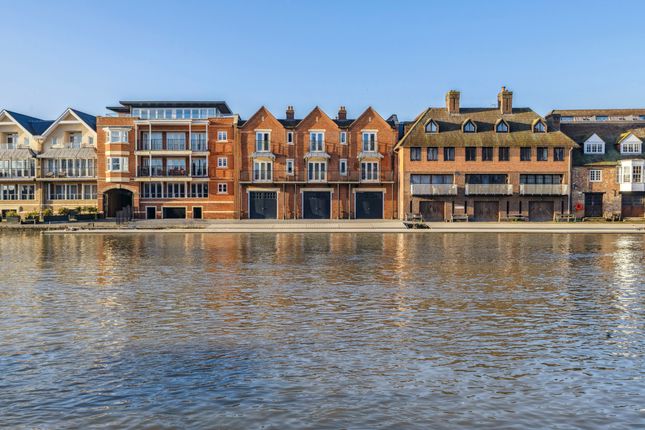 2 bed penthouse