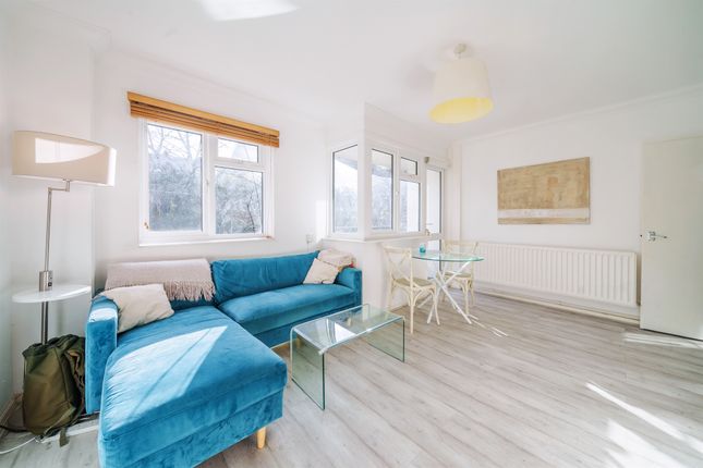 2 bedroom maisonette for sale