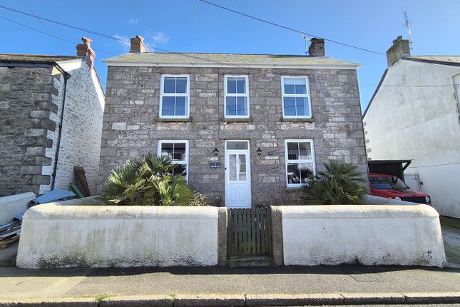 3 Unity Road, Porthleven TR13 4 bed cottage for sale
