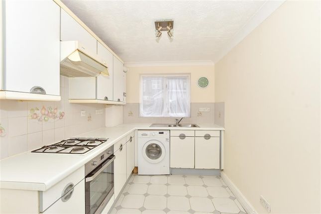 Vita Road, Hilsea, Portsmouth, Hants 2 bed ground floor flat for sale