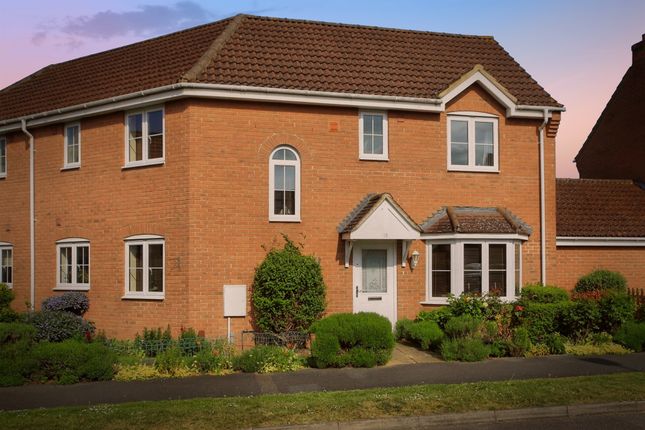 4 bed semi-detached house