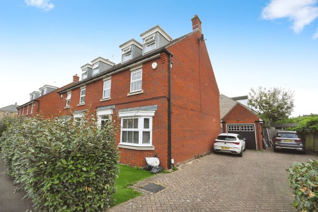 4 bed semi-detached house