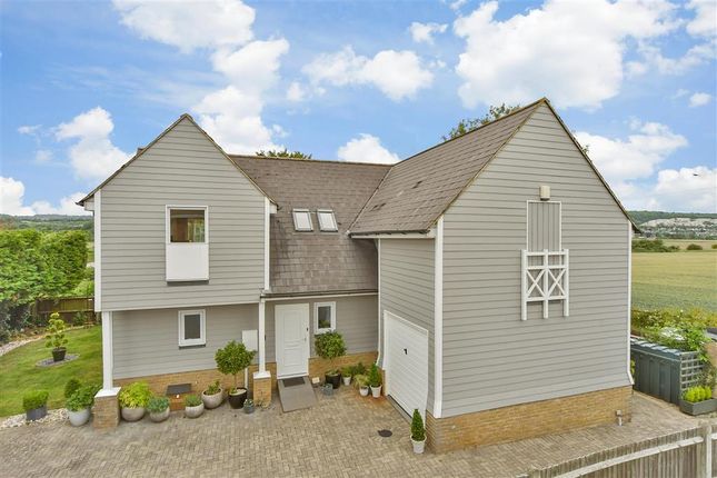 High Street, Wouldham, Rochester, Kent 4 bed detached house for sale