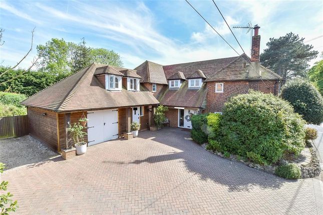 4 bed detached house