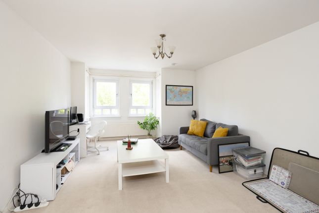Chiefs Close, Kirkcaldy, Kirkcaldy, KY1 1 bed flat for sale