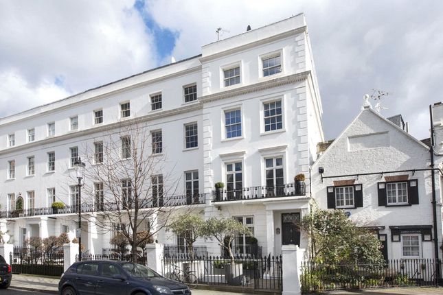 5 bedroom terraced house for sale