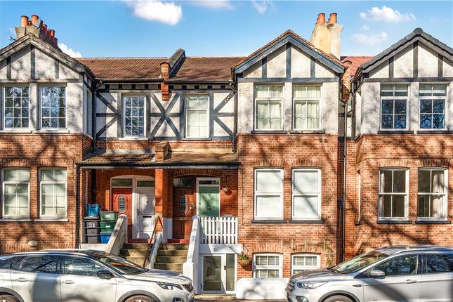 Grange Road, London, SE25 2 bed apartment for sale