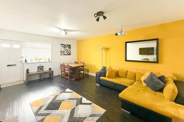 2 bed bungalow