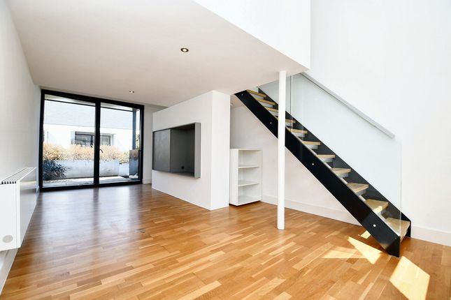 2 bed terraced house