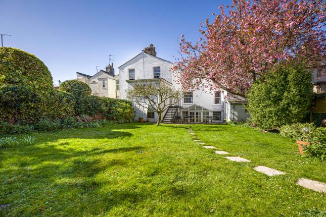 Bath Parade, Cheltenham... 13 bed terraced house for sale