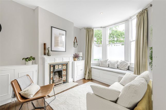 Stephendale Road, London, SW6 2 bed flat for sale