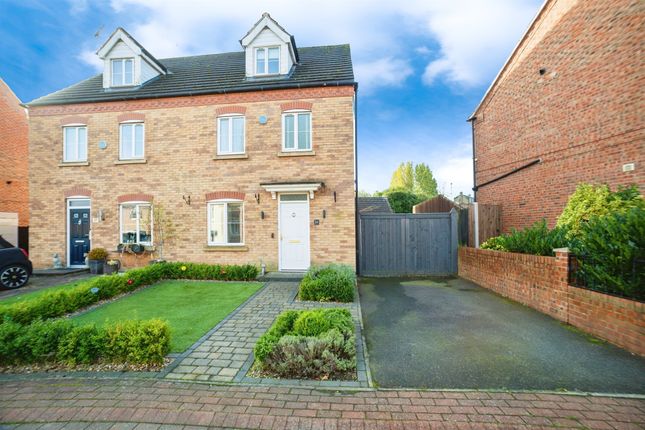 4 bed semi-detached house