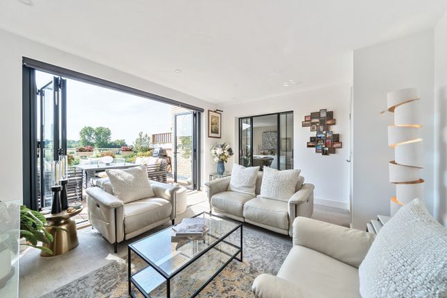 Chilbolton Avenue, Winchester... 2 bed flat for sale