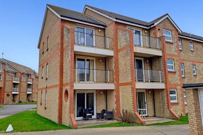 Sea Road, Rustington BN16 2 bed apartment for sale